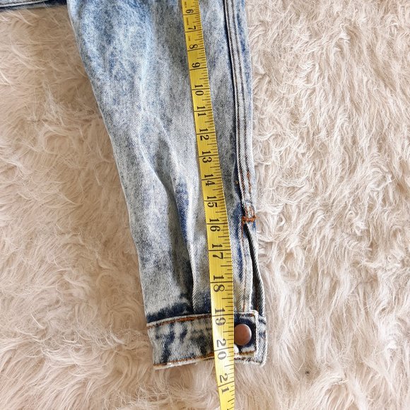 Vintage Tango Women's Blue Light Wash Denim Jacket Size 8 - Picture 10 of 10